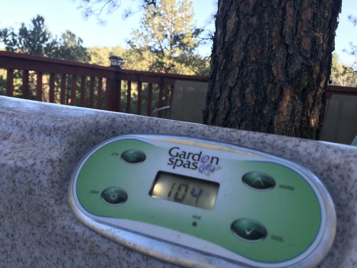 Gonzales Cozy Little Bear Cabin Ruidoso Exterior foto